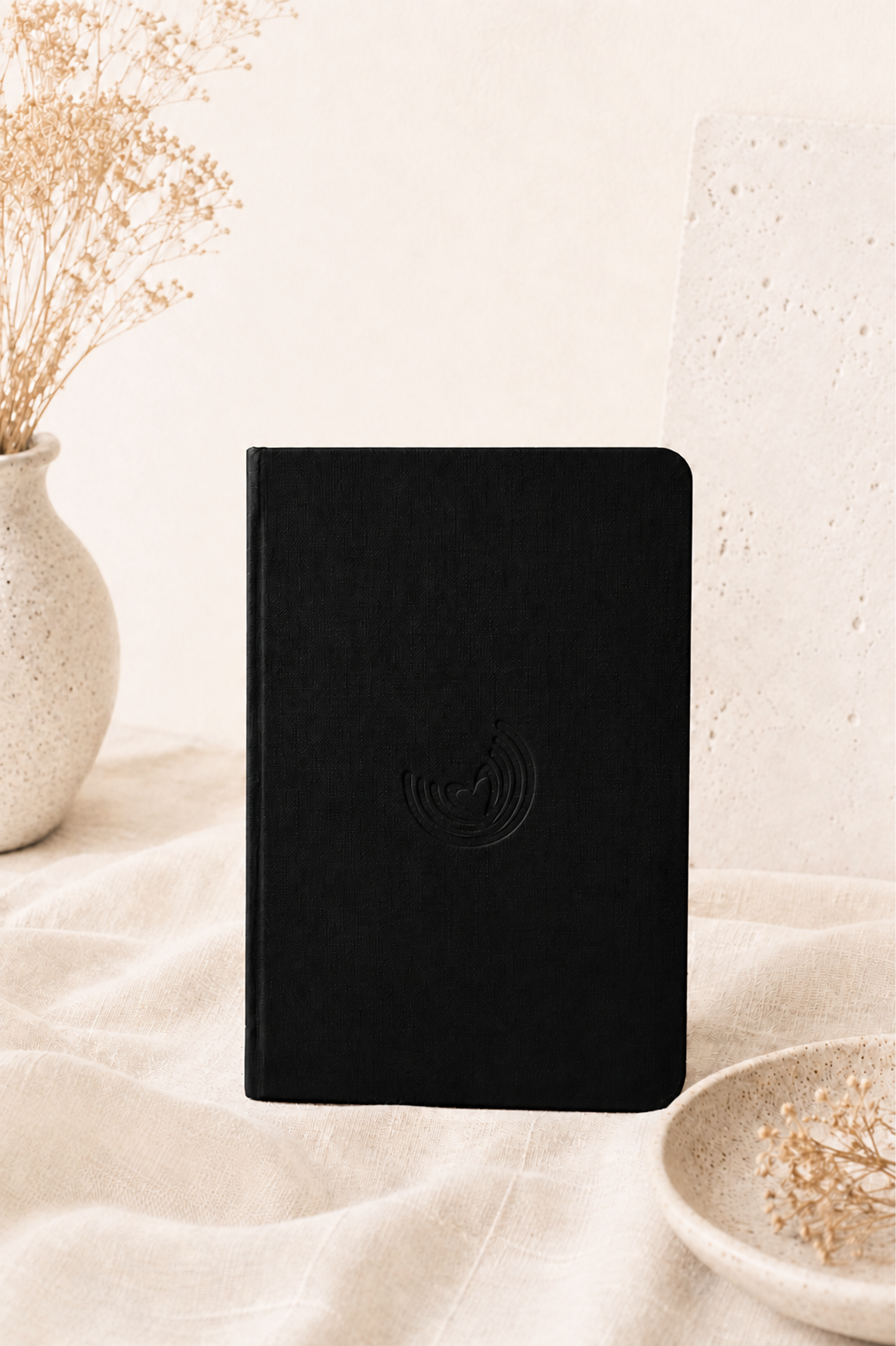 Nero Black Notebook